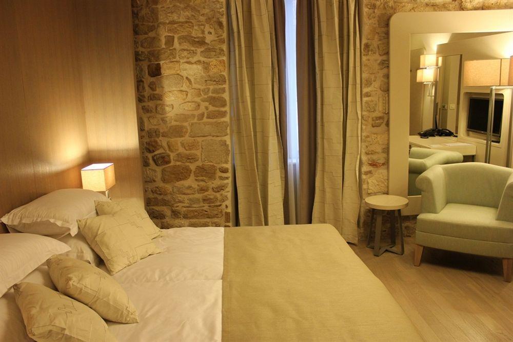 Hotel Art Kalelarga 4*